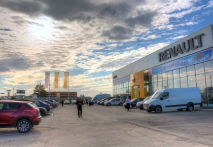 Центр по продаже и обслуживанию легковых автомобилей "Renault"